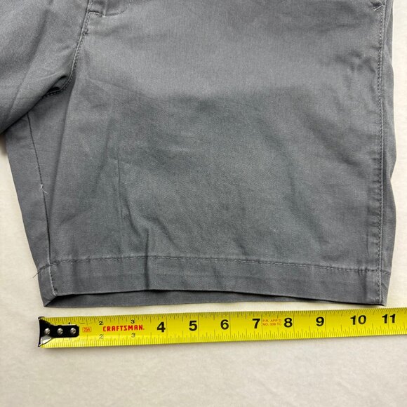 Wrangler Men's Regular Fit Medium Stretch Grey Shorts Size 34 Inseam 7" NWT - Picture 12 of 12
